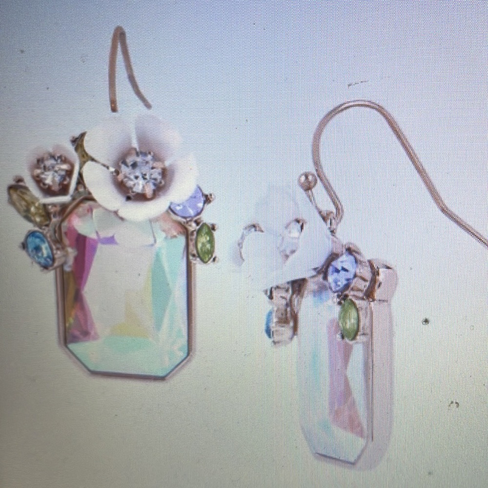 Betsy Johnson Cluster Stone Flower Drop Earrings - Picture 11 of 12